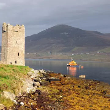 canto-eh8v4b53 -  Kildavnet Tower on Achill Island, County Mayo, Ireland  Joanna K-V/Shutterstock