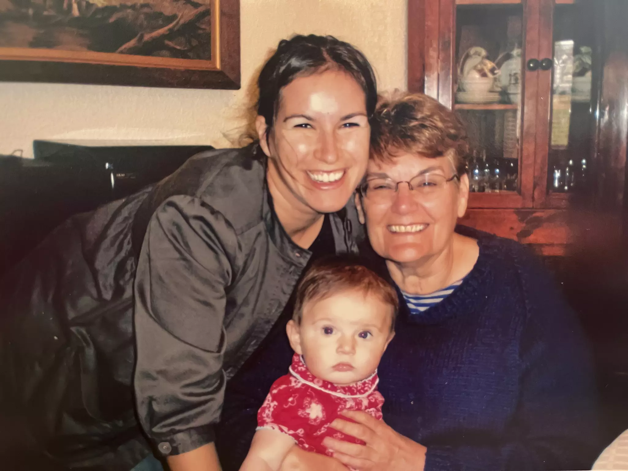 The author and her beloved mum © Tasmin Waby