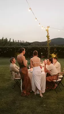 Photos by photographer Dos Más En La Mesa via Melissa Killian at Laconda Rossa in Capalbio, Tuscany
The ultimate wedding and honeymoon in Italy
Credit: Dos Más En La Mesa