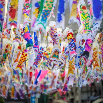 Colorful carp streamers, called Koinobori, fly in Kawagoe
1289819743