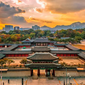 Seoul's Changgyeonggung grand palace in fall. sayan uranan/Shutterstock