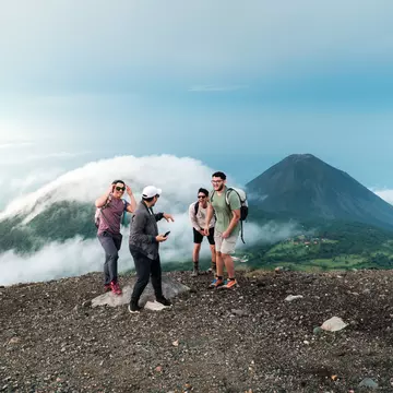 Tourists climbing the Volcán de San Salvador, El Salvador.