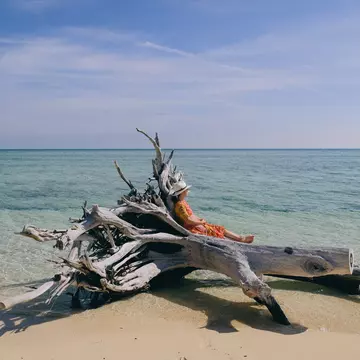 Get a taste of what a few of the Bahamas' 700 islands have to offer © Afton Almaraz / Getty Images