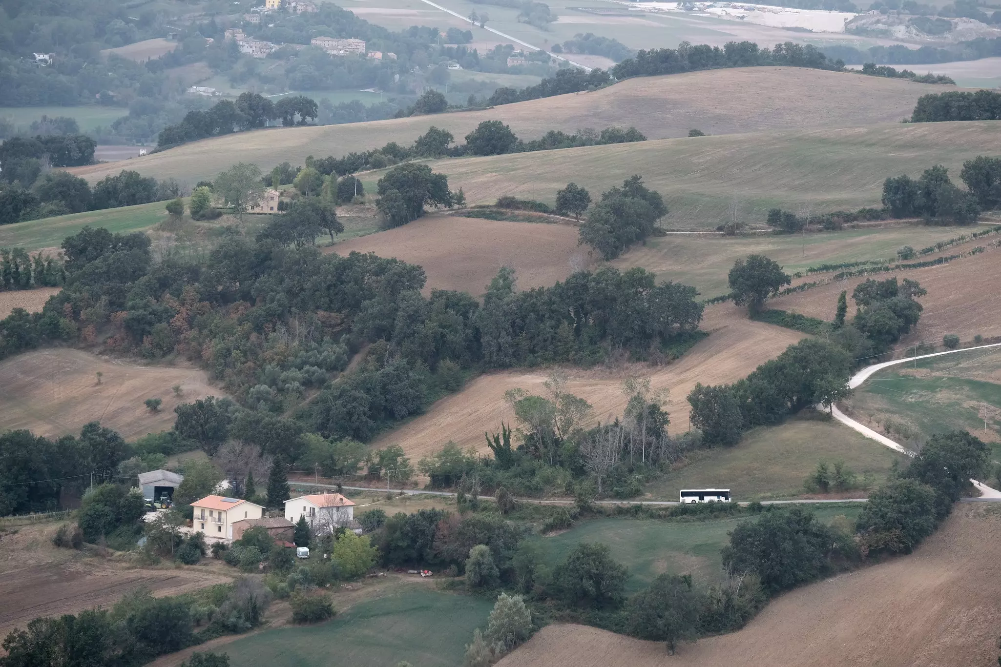 Local buses link the hilltop villages of Le Marche © Joe Bindloss