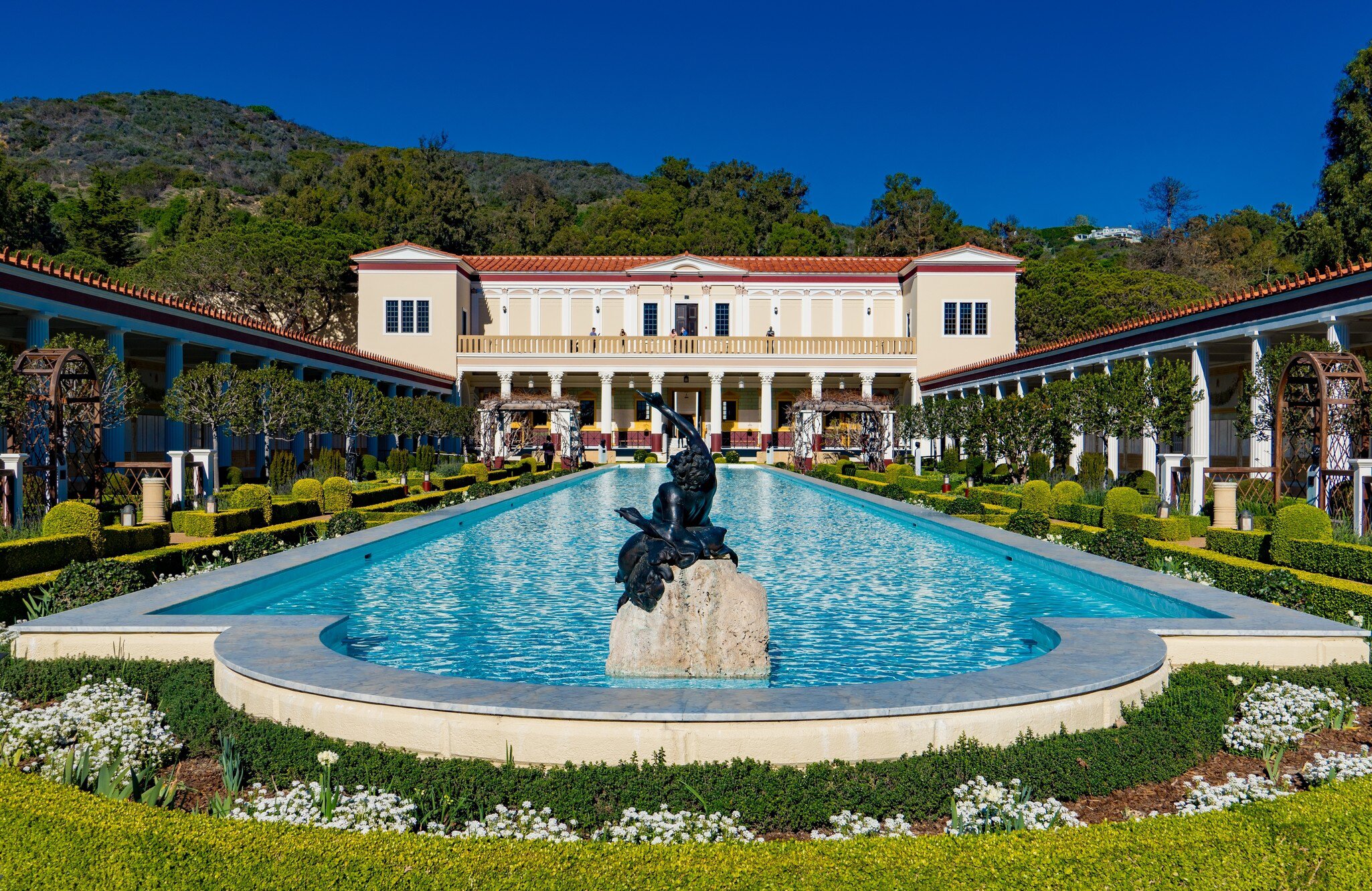 Los Angeles, California - February 07, 2022: Outer Peristyle at the Getty Villa Museum., License Type: media, Download Time: 2026-08-05T16:04:17.000Z, User: LP_NZhan, Editorial: true, purchase_order: 65050 - Digital Destinations and Articles, job: App Content, client: Lonely Planet, other: Nadine Zhan 