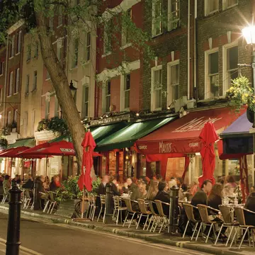 England,London,St Christopher's Place,James St,W1
92382981
Togetherness,City Life,Friendship,Dining,City Break
