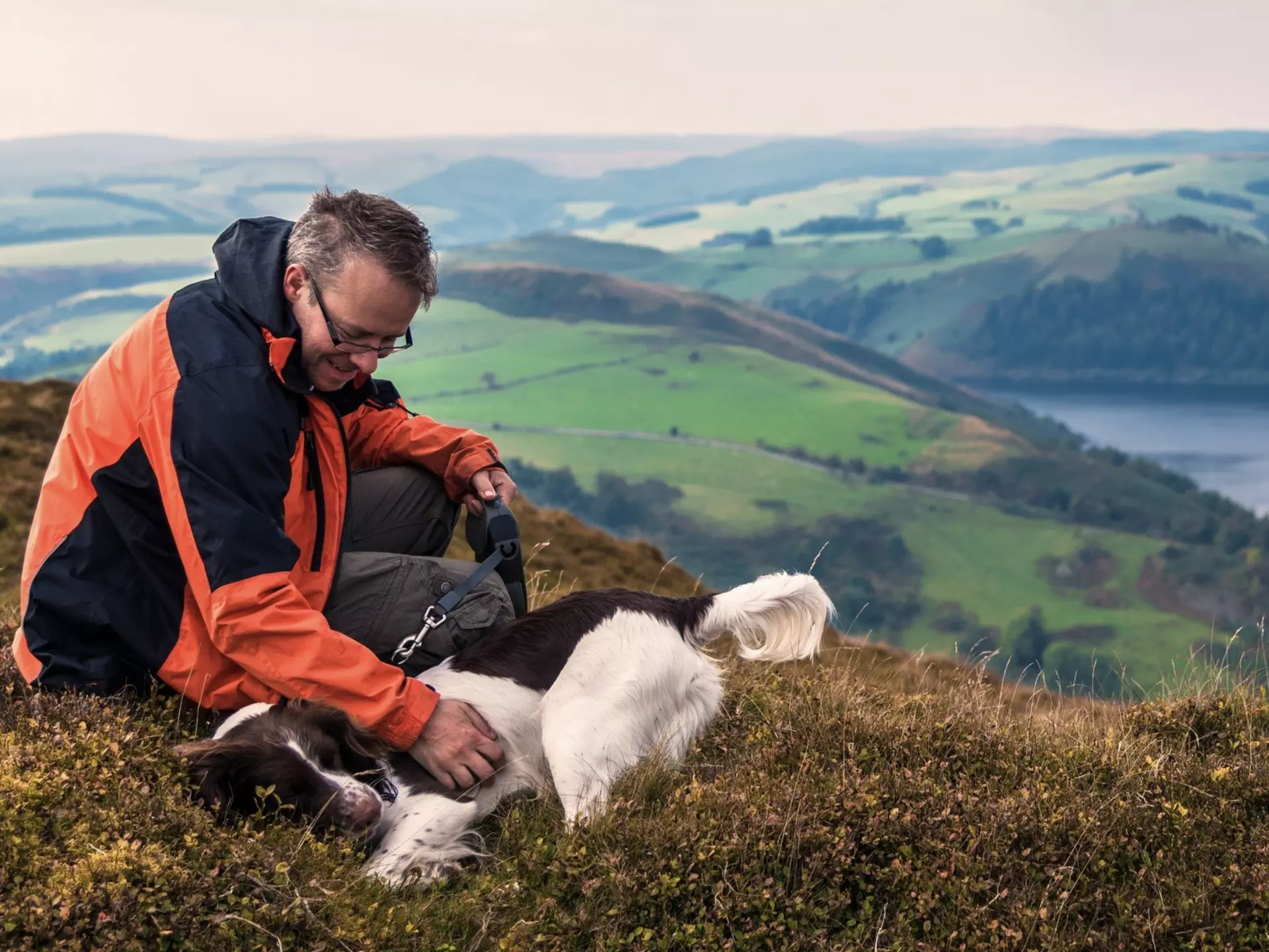 Along Glyndŵr’s Way, hikers can take in the Welsh countryside – and feel the spirit of legendary medieval leader Owain Glyndŵr © VWB photos / Getty Images