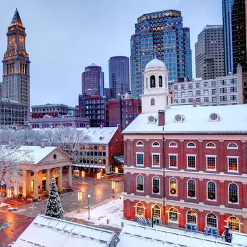 From Charlestown in the north to Hyde Park in the south, from West Roxbury to East Boston, here’s what to do in winter in each of Boston’s neighborhoods © Denis Tangney Jr/Getty Images