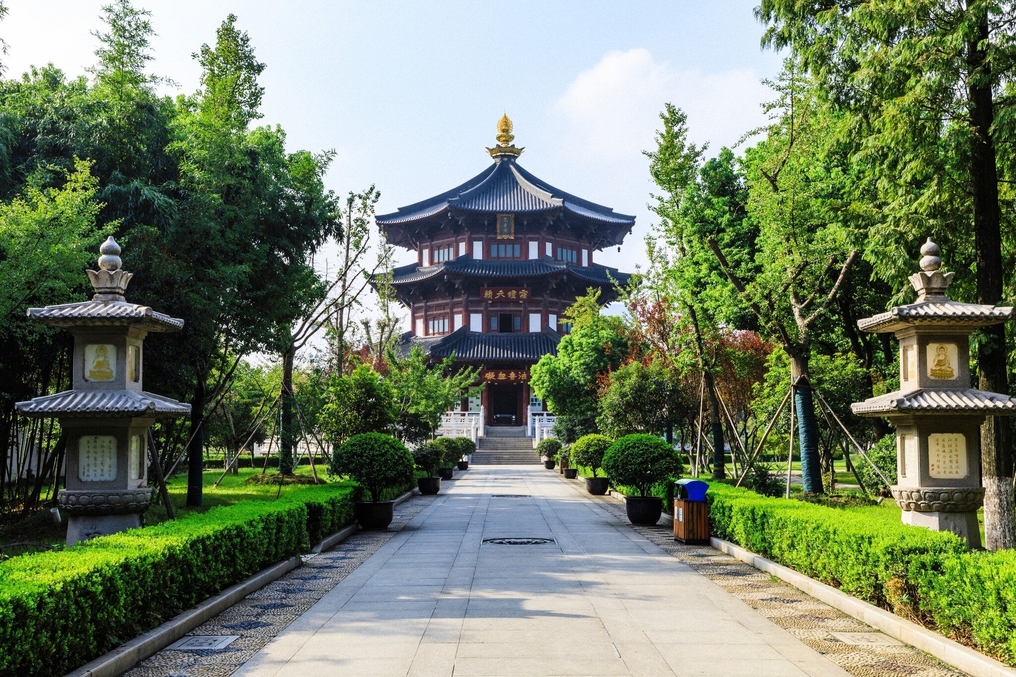 Hanshan Temple Fengqiao Scenic Area Suzhou City Jiangsu Province China, License Type: media, Download Time: 2026-09-01T19:13:49.000Z, User: LP_NZhan, Editorial: false, purchase_order: 65050 - Digital Destinations and Articles, job: App Content, client: Lonely Planet App, other: Nadine Zhan