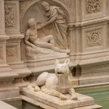 Close-up of the Gaia fountain.
