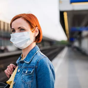 Woman wearing covid19 mask.jpg