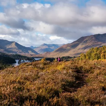 Walkers in Glen Affric, a great scenic hike in Scotland