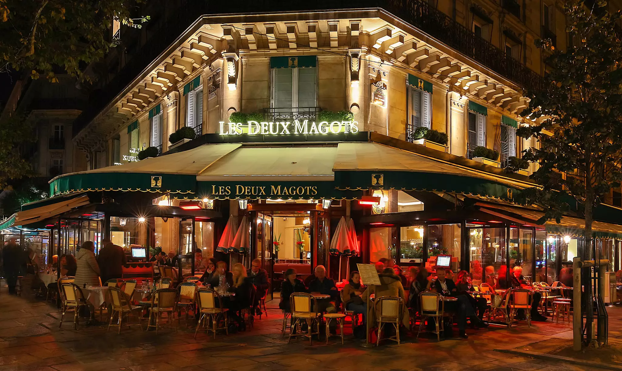 Big ideas have taken shape at Les Deux Magots’ outdoor tables © Petr Kovalenkov / Shutterstock