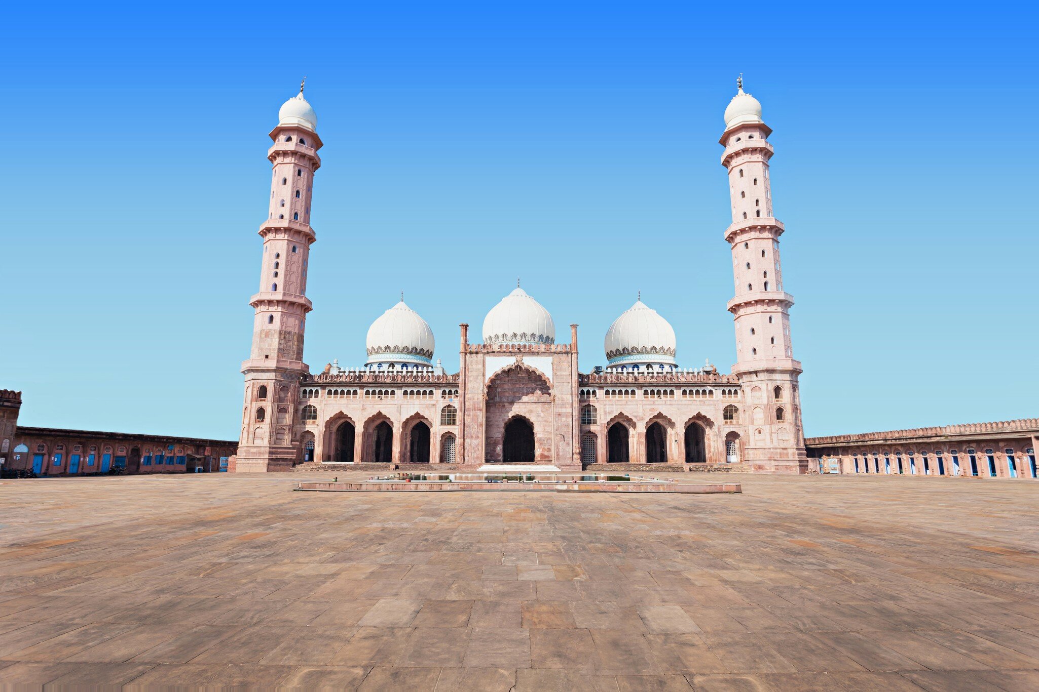 Taj-Ul-Masajid mosque