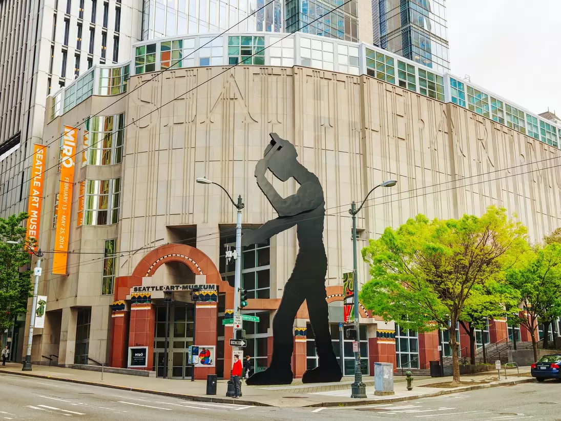 Exterior of the Seattle Art Museum in Seattle, Washington, on a cloudy day