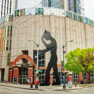 Exterior of the Seattle Art Museum in Seattle, Washington, on a cloudy day