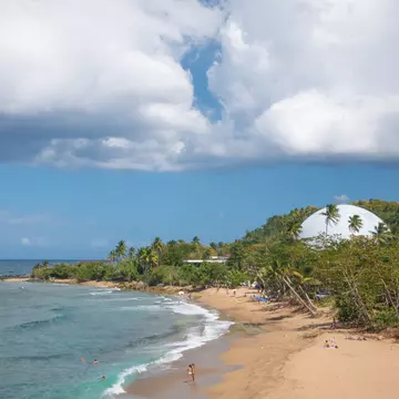 Domes Beach in Rincón, Puerto Rico. Christian Ouellet/Shutterstock