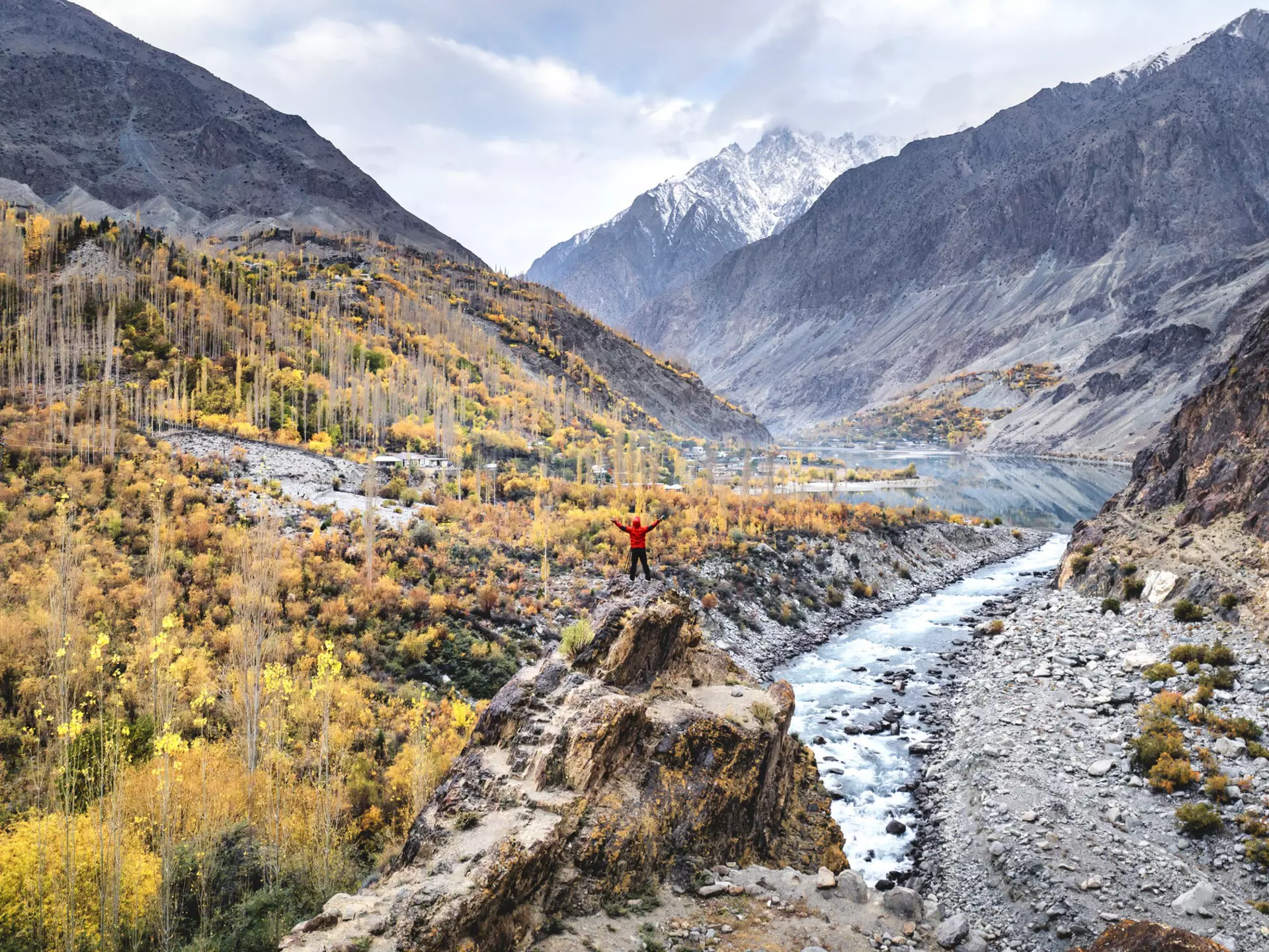 The Himalayas in Pakistan have long been an irresistible place to visit for many travelers © Ratnakorn Piyasirisorost / Getty Images
