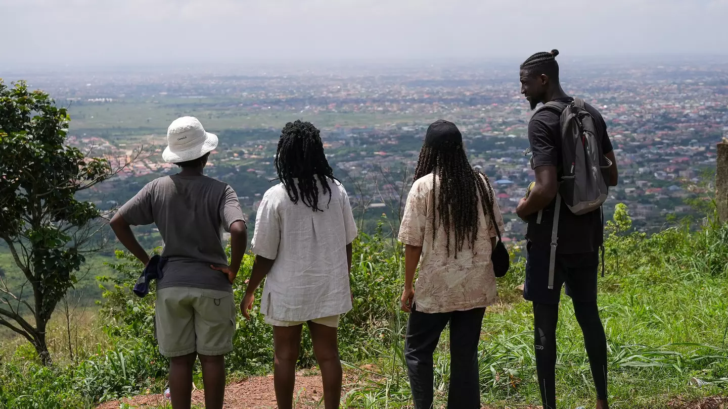 Getting around Ghana needn't be a headache with our insider tips © Lonely Planet