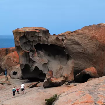 A formation resembling a nesting eagle, the Remarkable Rocks are a highlight of any visit to Kangaroo Island © fotofritz16 / iStock Editorial / Getty Images Plus