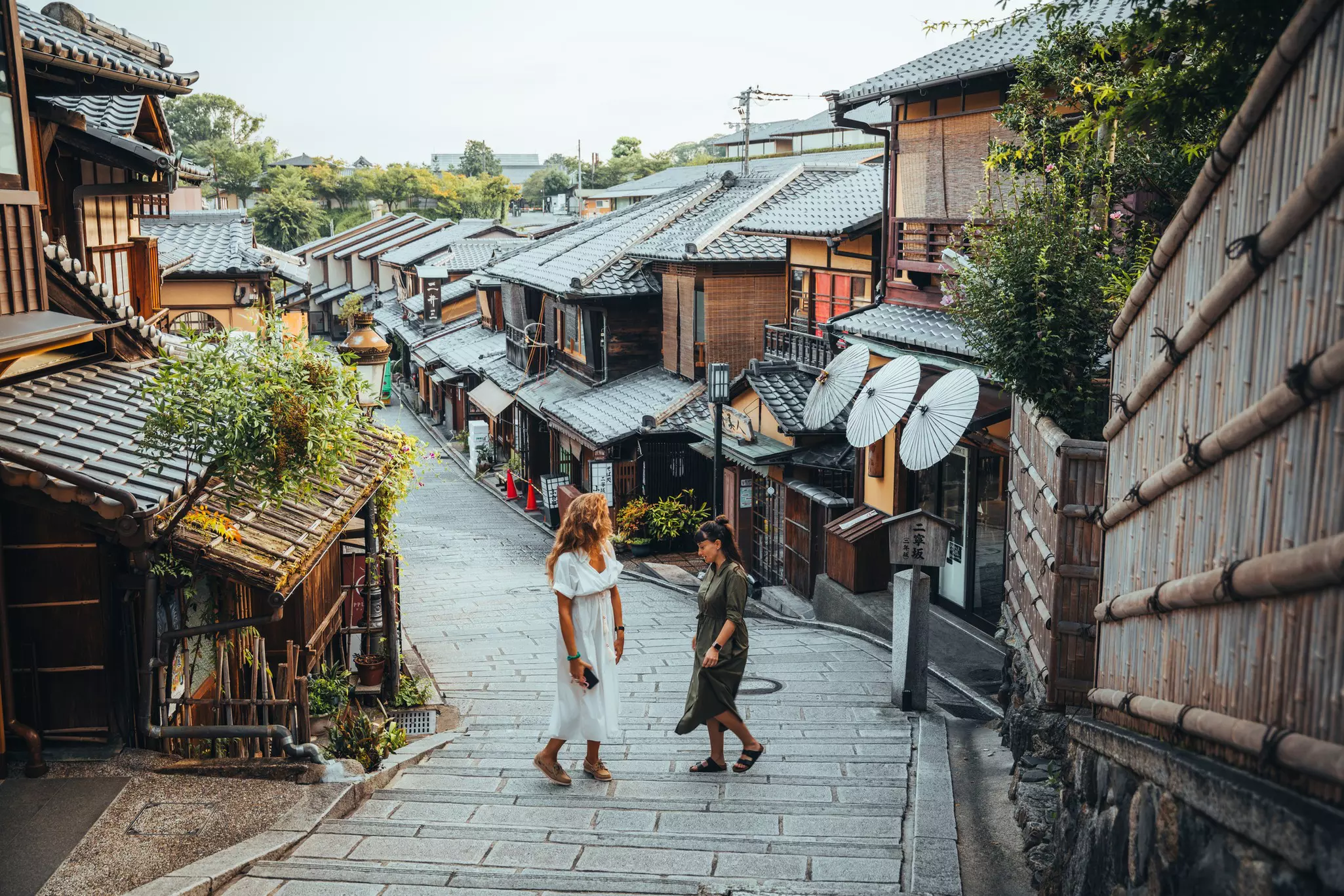 Kyoto, Tourist walking in alley in old town, Gion. Japan
1828690727
