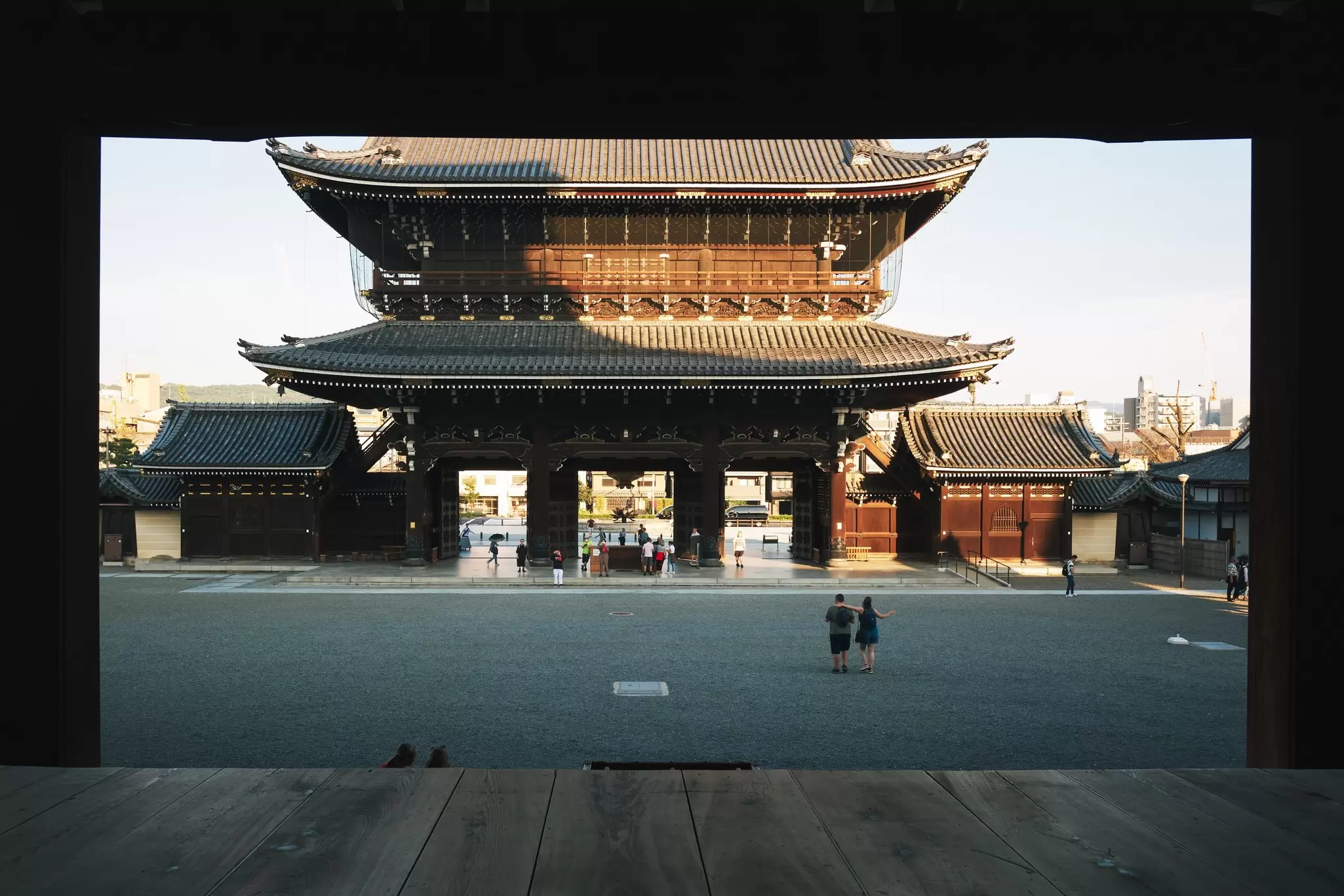 KYOTO, JAPAN - JANUARY 9, 2024: A View of Higashi Hongan-ji Temple in Kyoto, Japan, License Type: media, Download Time: 2025-02-27T16:45:14.000Z, User: rhylton_redventures, Editorial: true, purchase_order: 56530 - Guidebooks, job: Lonely Planet WIP, client: Lonely Planet WIP, other: Rhianydd Hylton