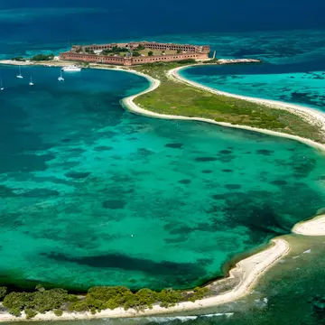 Float Plane View of Dry Tortugas National Park, Florida, License Type: media, Download Time: 2025-05-29T14:40:59.000Z, User: lonelyplanetmedia, Editorial: false, purchase_order: 65050 - Digital Destinations and Articles, job: Global Publishing WIP, client: Global Publishing WIP, other: Peterson Haggarty // SS Comp Ingestion