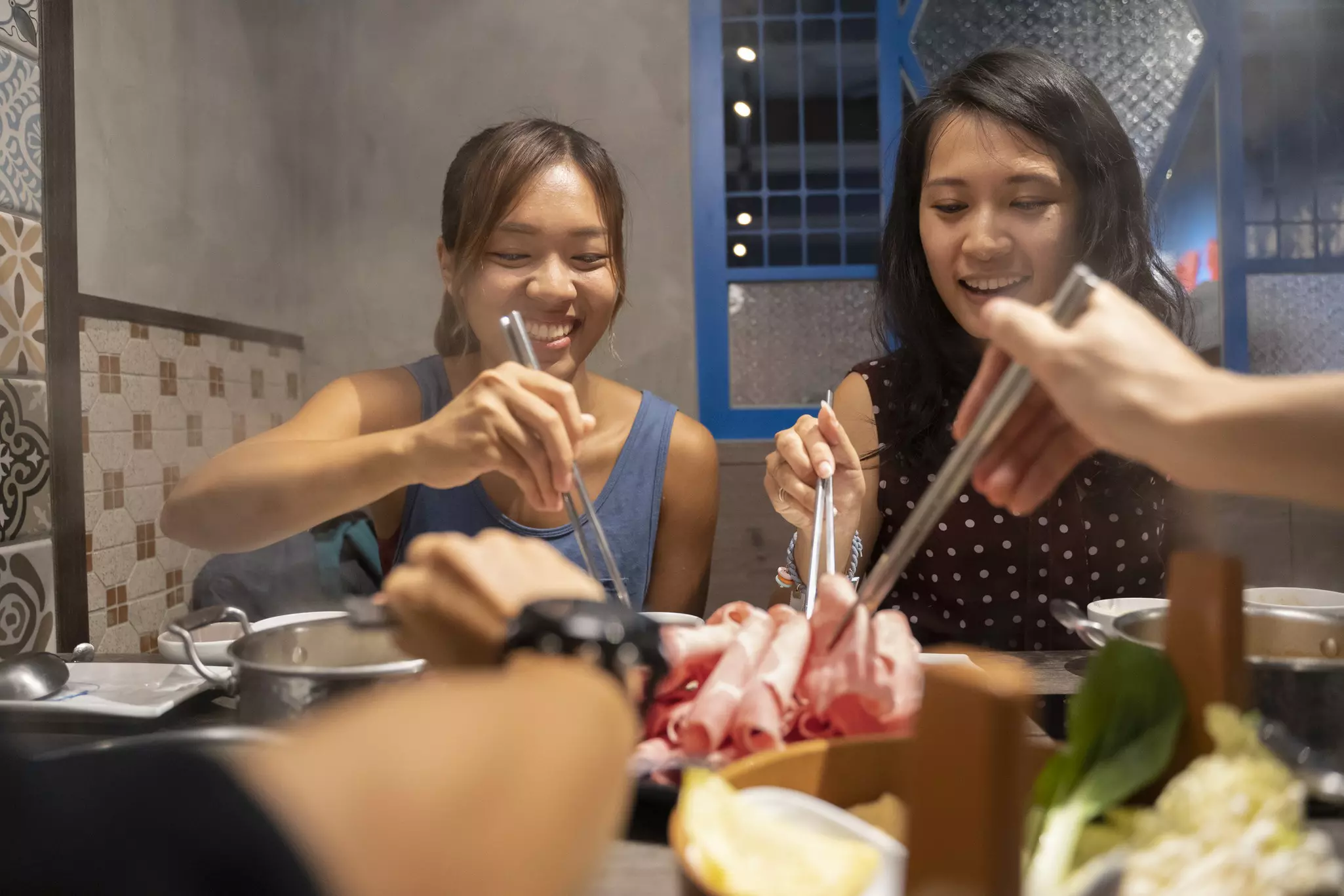 Tipping is not expected in Taiwan, so when eating out in Taipei, don't leave any extra money © bernie_photo / Getty Images