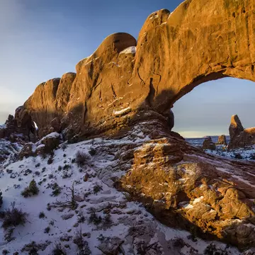 Turret arch thru North Window
Tranquil Scene Nature Travel Destinations Horizontal Panoramic Outdoors Plant USA Sky Cloud - Sky Rock Formation Rock - Object Day Snow Natural Arch Utah Arches National Park Sunlight Scenics Physical Geography Color Image...