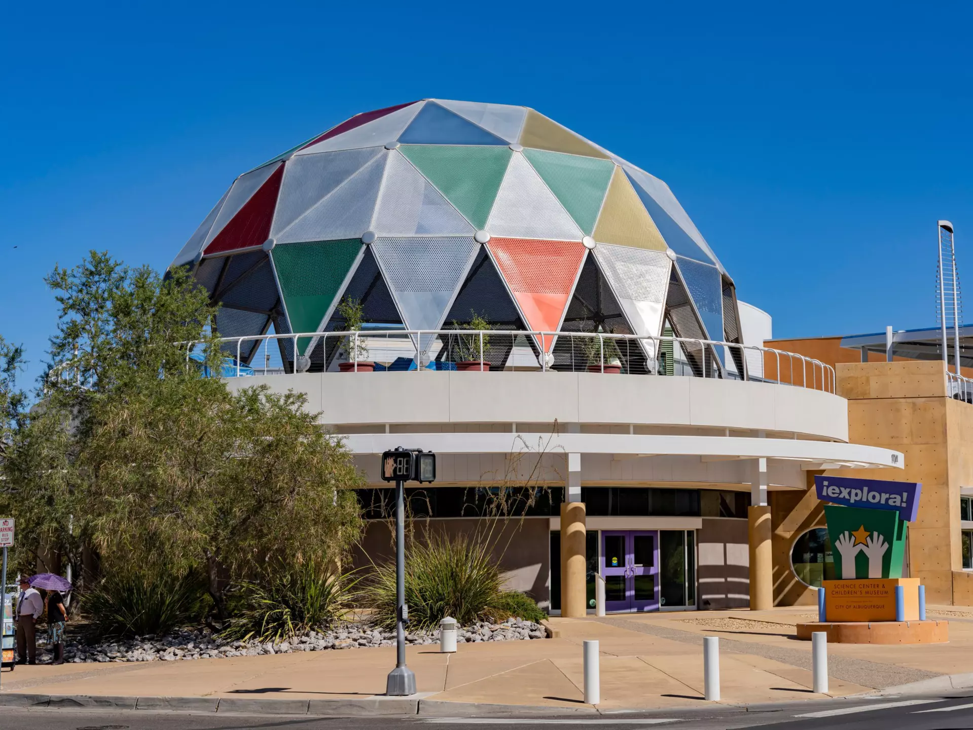 Albquerque, OCT 5: Exterior view of the New Mexico Museum of Natural History and Science on OCT 5, 2019 at Albquerque, New Mexico  License Type: media  Download Time: 2023-04-14T12:26:51.000Z  User: Norma.PrauseBrewer_LonelyPlanet  Is Editorial: Yes  purchase_order:   