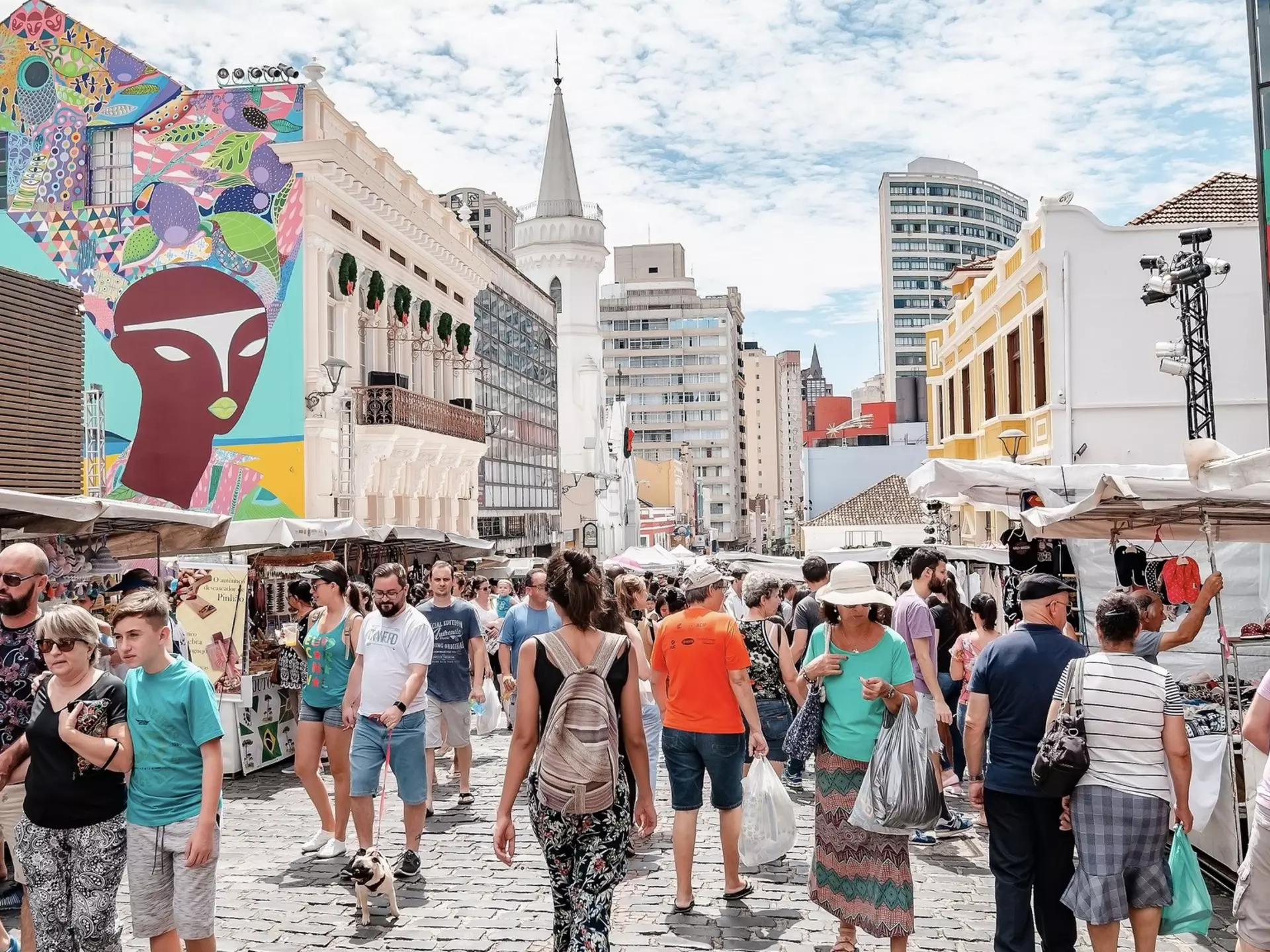 The Sunday market on the historic Lardo da Ordem is a highlight for any visitor to Curitiba. Vinicius Bacarin/Shutterstock