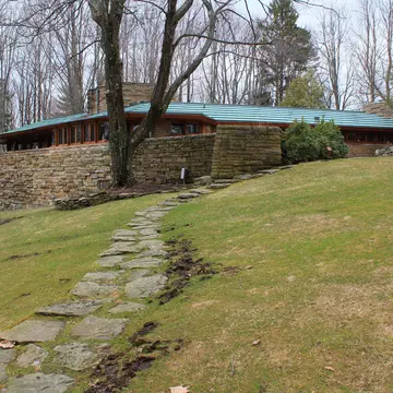 Chalk Hill, PA - 03/21/2015: Kentuck Knob. Architect Frank Lloyd Wright. built 1954; Shutterstock ID 1179463627; full: Digital; gl: 65050; netsuite: poi; your: Barbara Di Castro