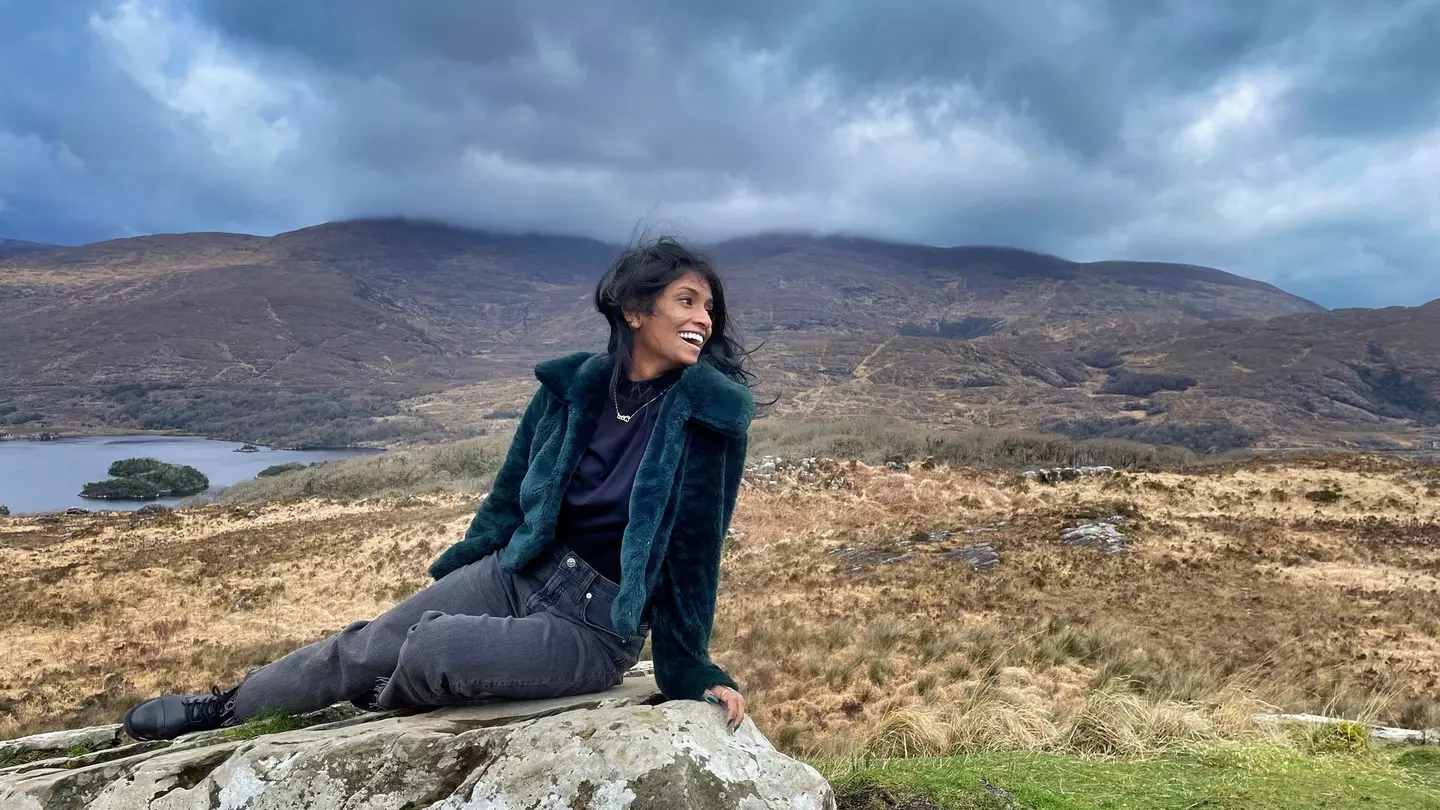 Lonely Planet social media editor Deepa Lakshmin shares how to get the most out of Ireland’s Wild Atlantic Way © Deepa Lakshmin / Lonely Planet