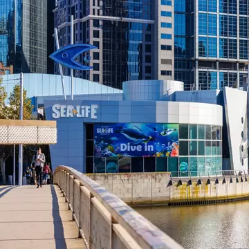 Exterior of the Sea Life Melbourne Aquarium, a Southern Ocean and Antarctic aquarium in central Melbourne, Australia. It is located on the banks of the Yarra River.
