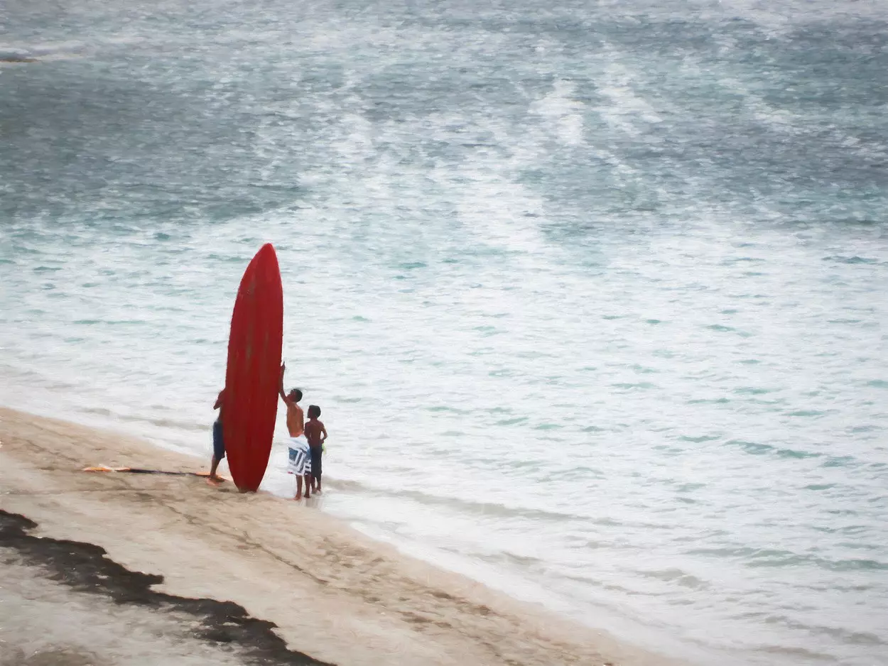 There are several surf schools in Puerto Rico offering group lessons, perfect for tweens and teens © Dora Ramirez / Shutterstock