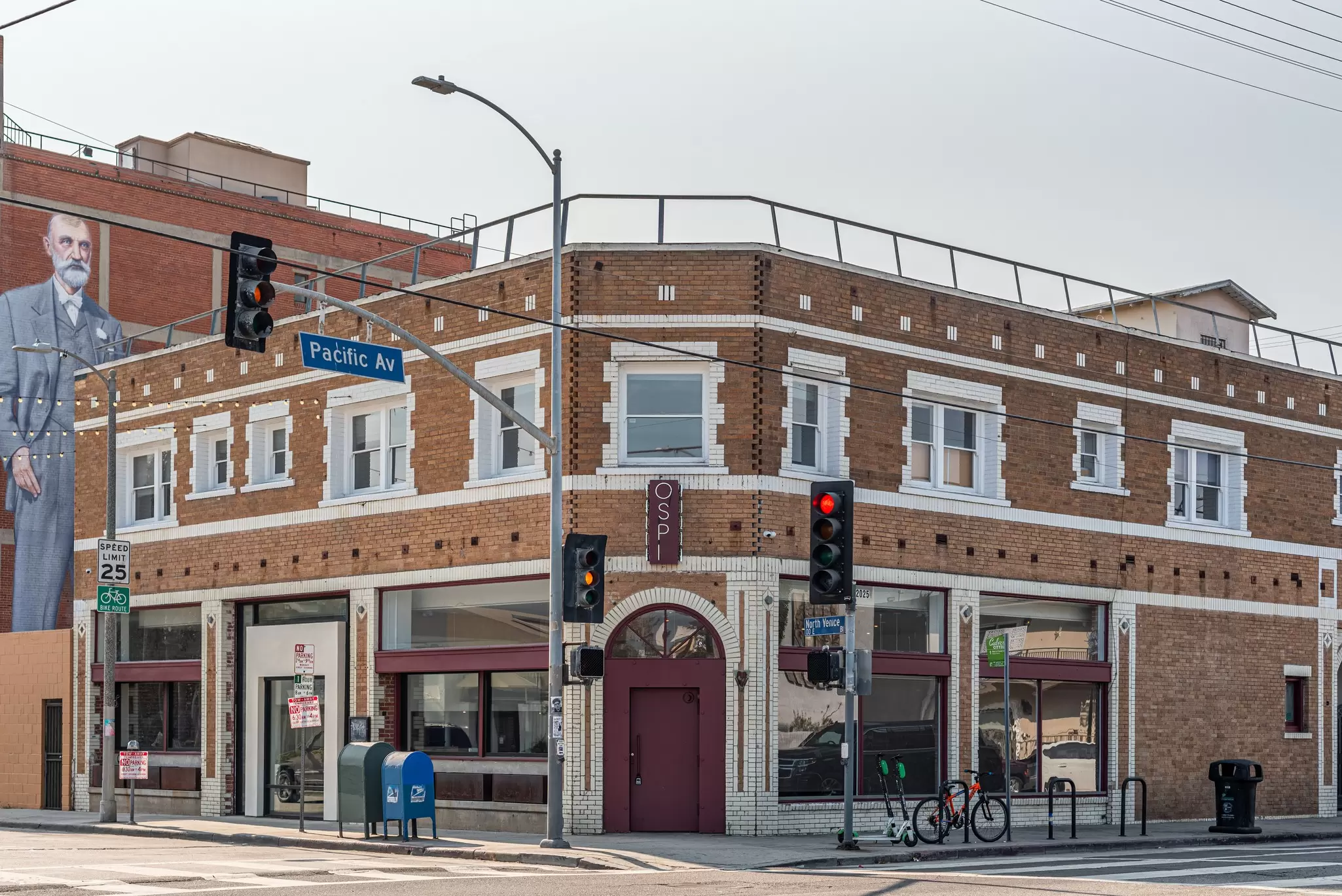 exterior of Ospi restaurant in Venice, LA