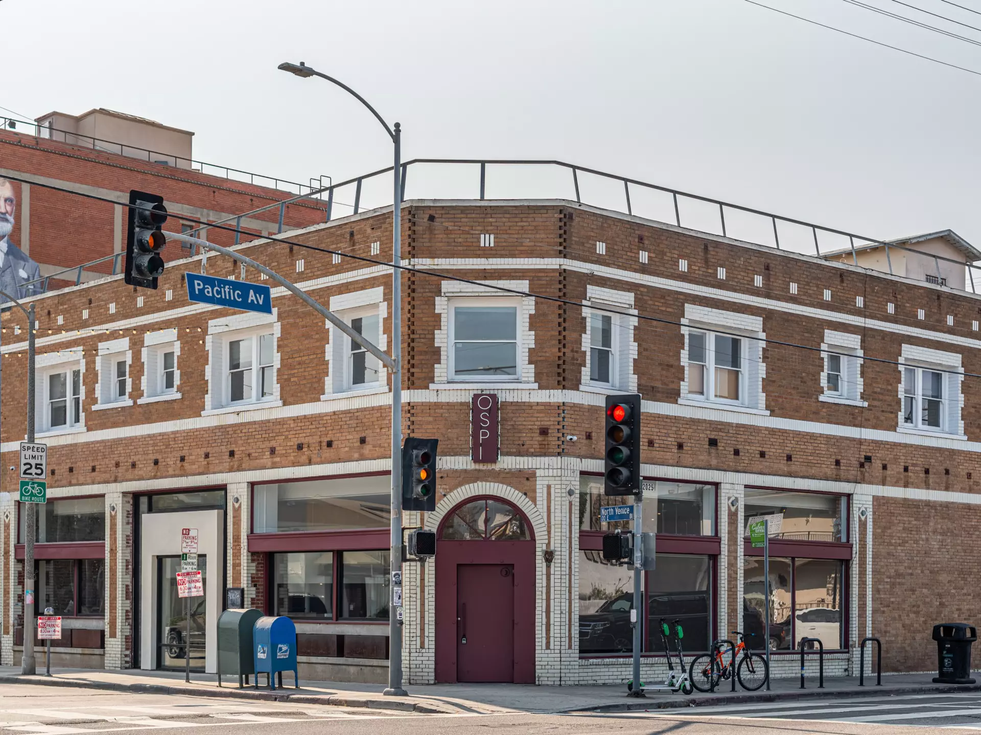 exterior of Ospi restaurant in Venice, LA