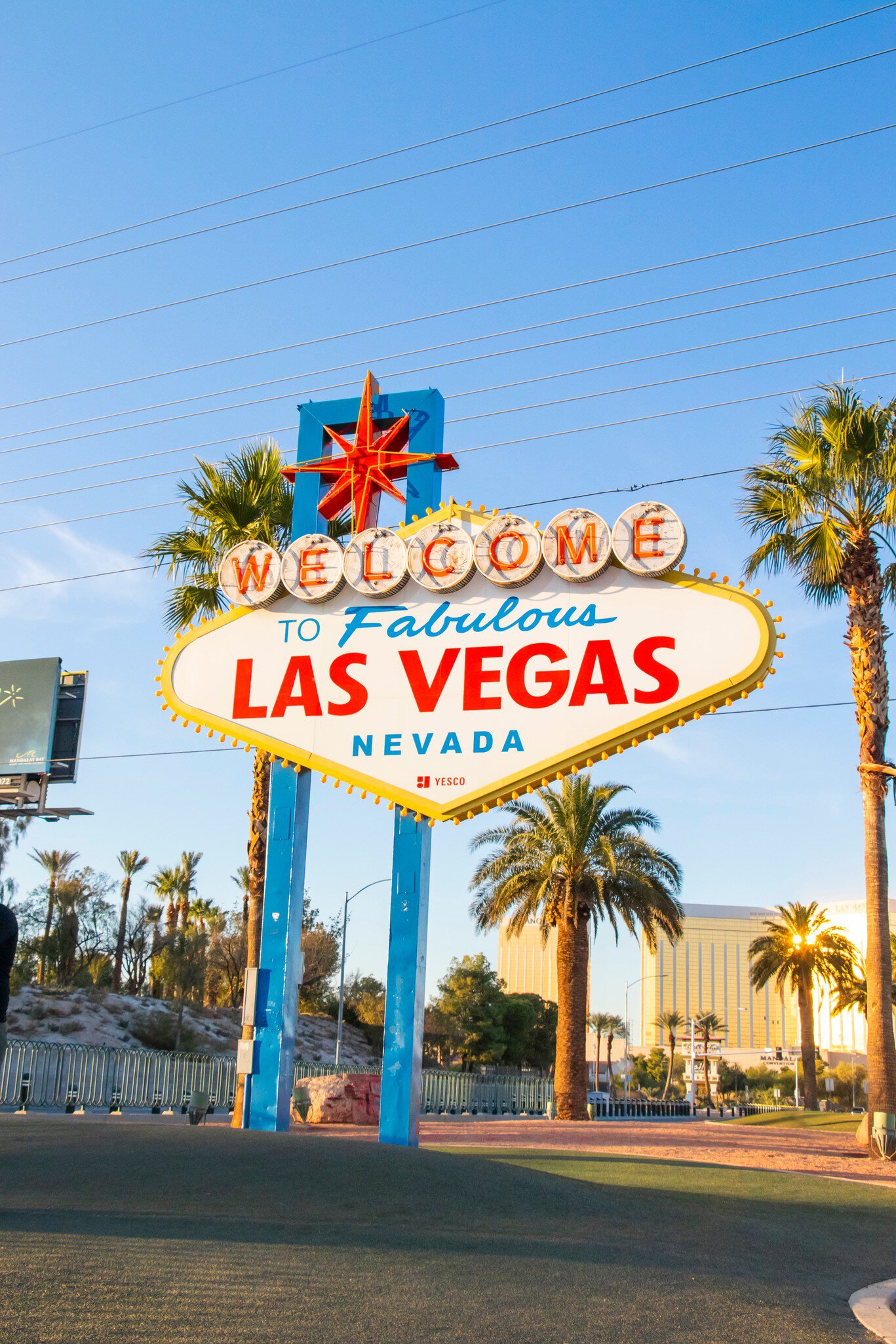 Las Vegas, Nevada, USA - Nov 2019: 'Welcome to Fabulous Las Vegas' sign on Las Vegas Boulevard., License Type: media, Download Time: 2025-05-28T10:02:06.000Z, User: lonelyplanetmedia, Editorial: true, purchase_order: 65050 - Digital Destinations and Articles, job: Global Publishing WIP, client: Global Publishing WIP, other: Peterson Haggarty // SS Comp Ingestion