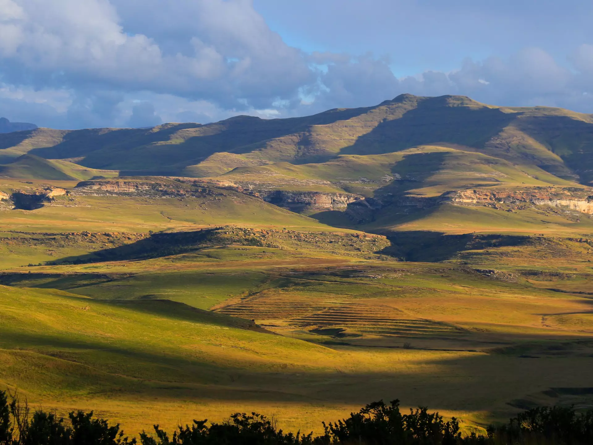 Green hills in Golden Gate Highlands National Park, South Africa