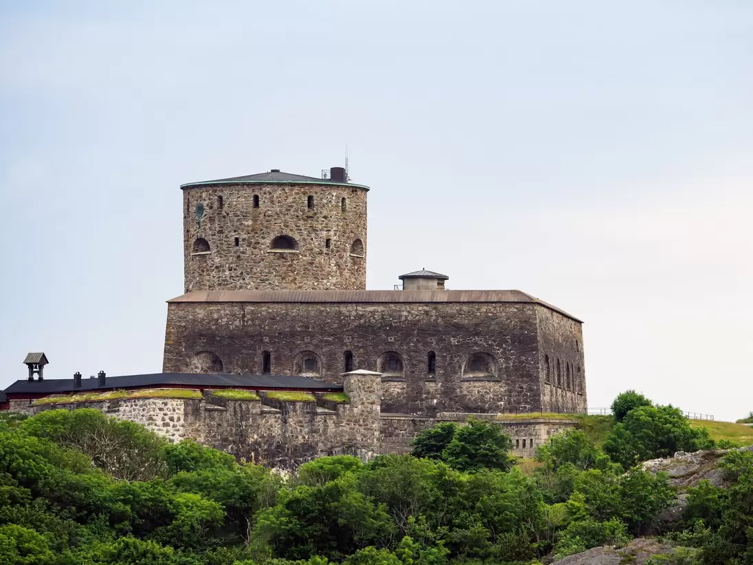 Marstrand, Sweden - Jun 26, 2022: Marstrand island with its most famous tourist attraction, Carlsten Fortress. Selective focus.  License Type: media  Download Time: 2023-06-25T09:06:09.000Z  User: hannahblackie10  Is Editorial: Yes  purchase_order: 56530/Global Publishing WIP  
