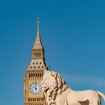 Westminster Bridge's South Bank Lion and 'Big Ben' (Elizabeth Tower) of the Palace of Westminster, Westminster