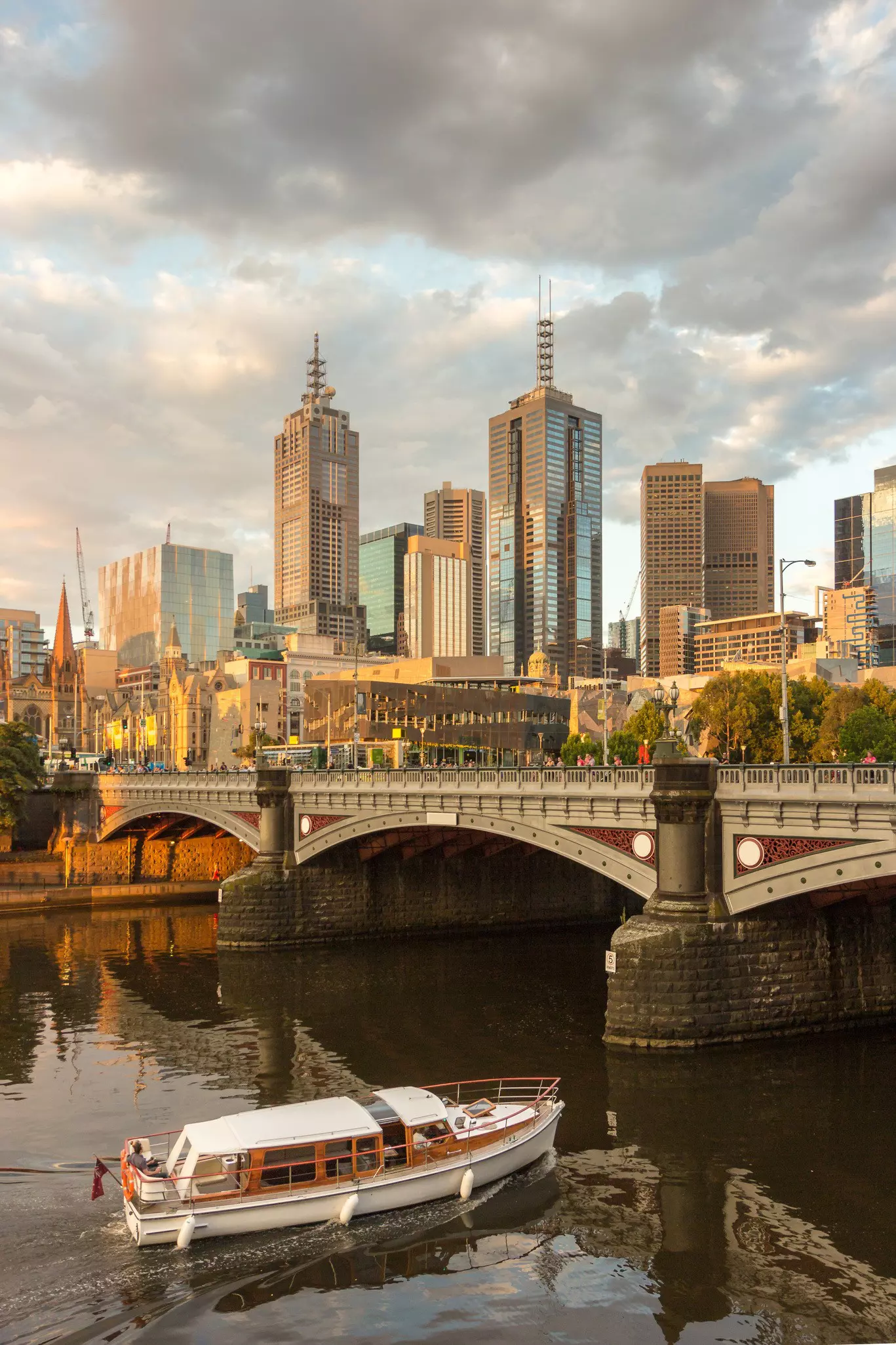 St Paul's Cathedral at sunset
