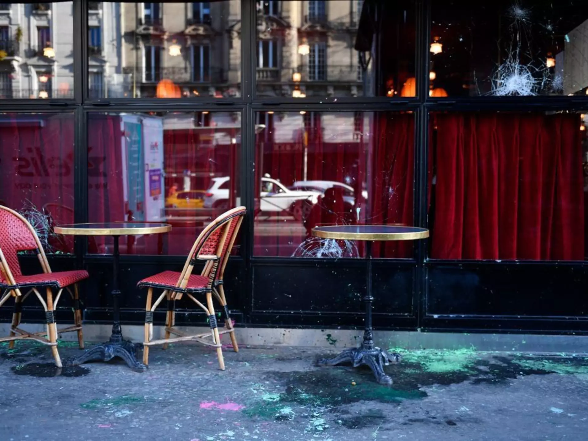 Paris has been gripped by strikes and demonstrations related to the recent, controversial pension reform.  Left Bank bistro La Rotonde was damaged on the 11th day of action © Julian de Rosa/AFP via Getty Images
