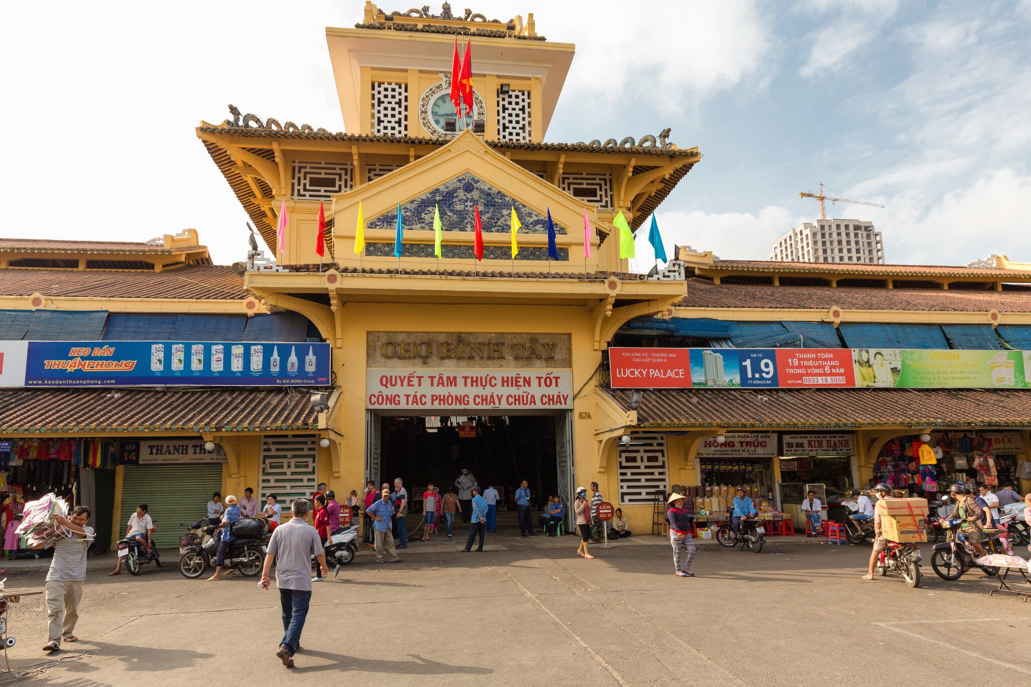 Front entrance to the old traditional market of Binh Tay in the Chinatown district of Ho Chi Minh City, Vietnam.