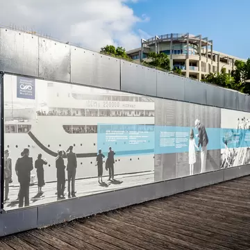 At the Australian National Maritime Museum. The Welcome Wall along the walkway of Pyrmont Bay jetty. Sydney, Australia.
