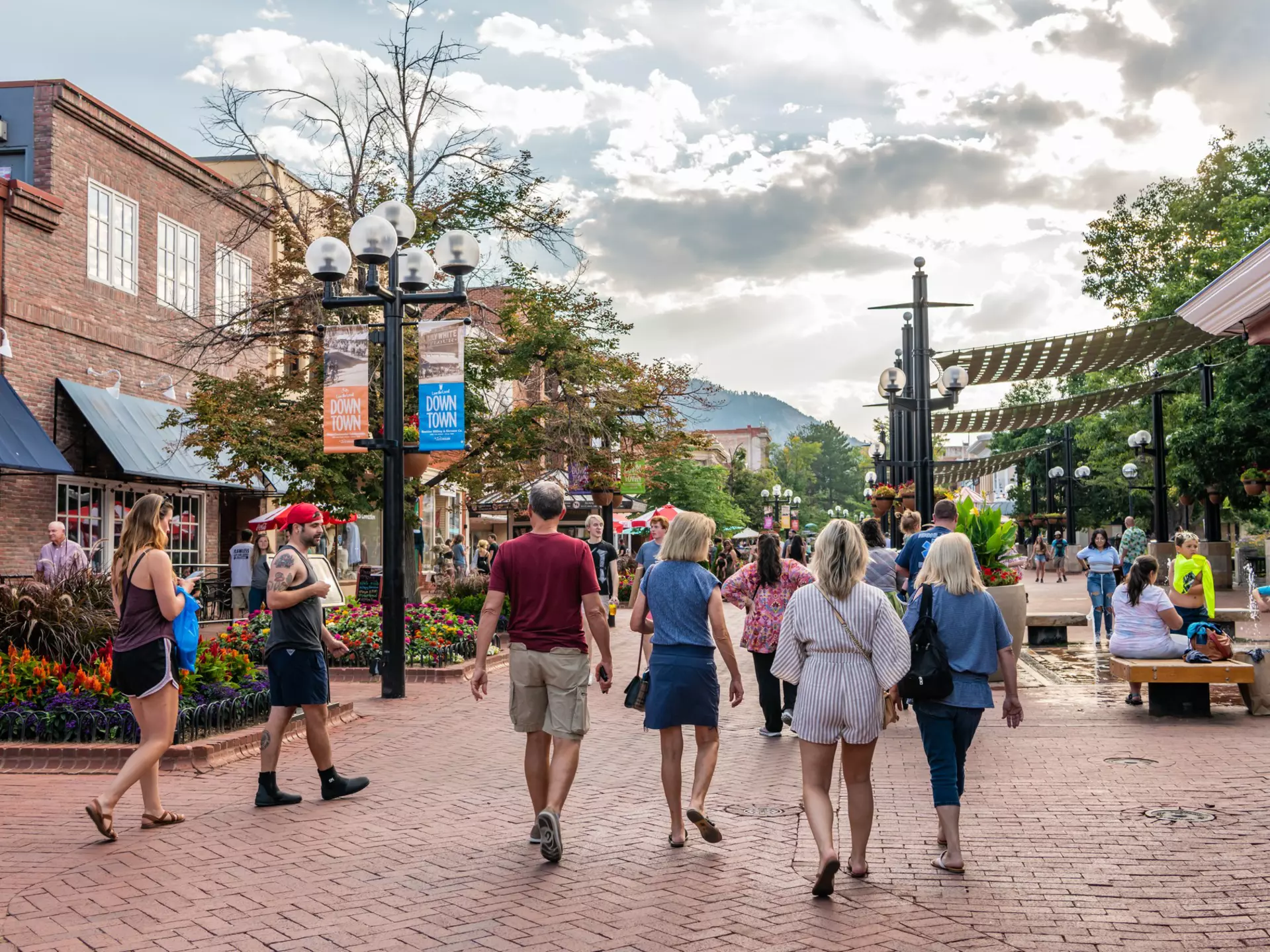 People walking along pedestrians-only Pearl Street in downtown Boulder