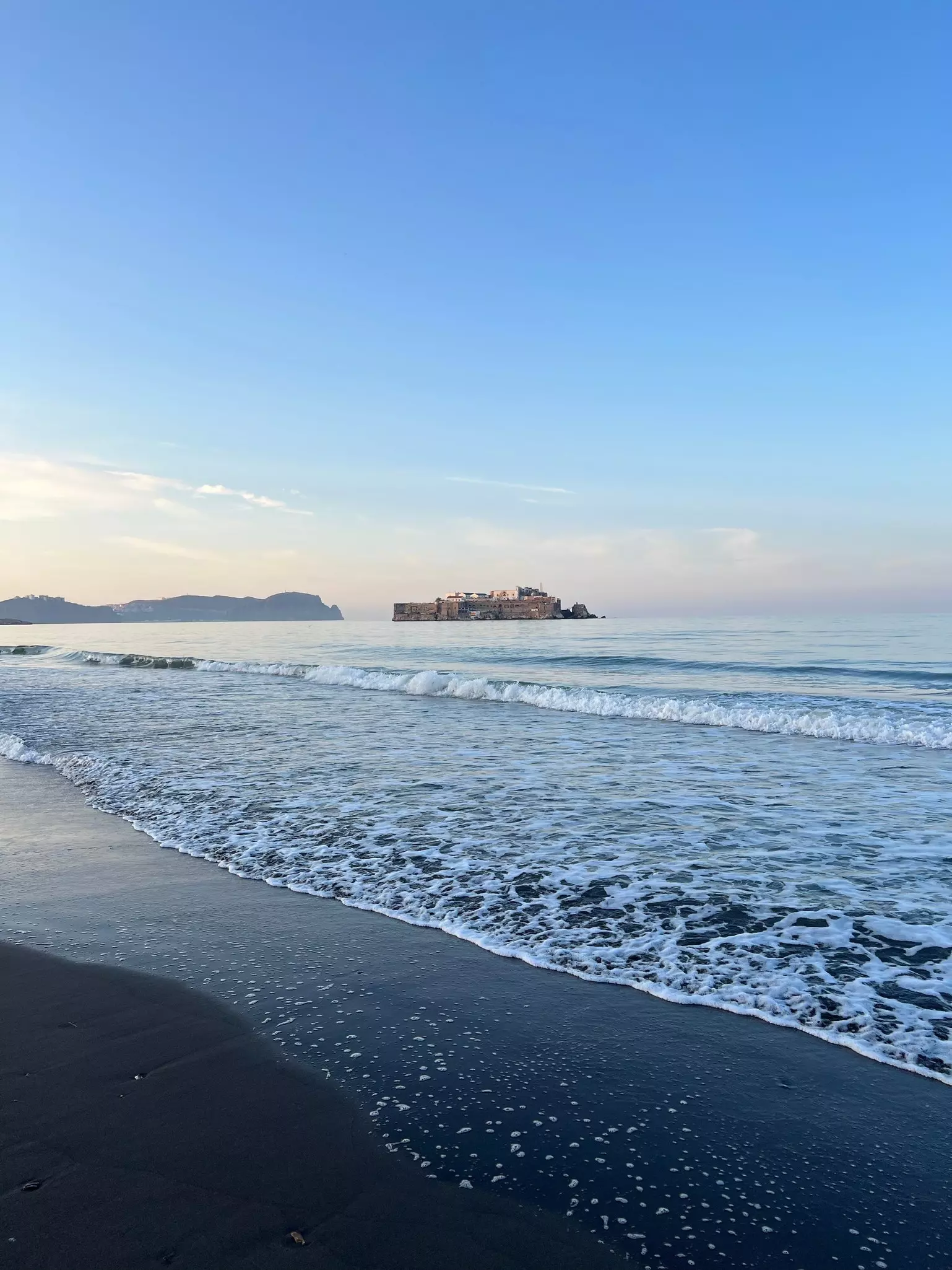 Sunset view over the beach of Sfiha in Al Hoceima, Morocco. Peaceful sky with soft clouds and natural colors, ideal for travel and nature themes.🇲🇦🌊☀️




License Type: media, Download Time: 2025-11-11T16:58:38.000Z, User: tasminwaby56, Editorial: f...