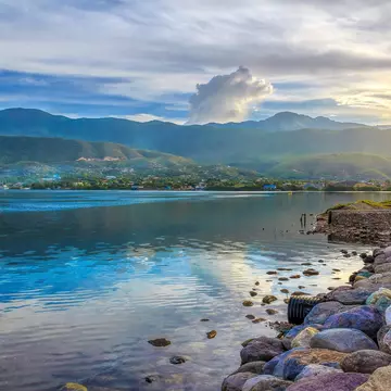 The lovely coastline of Kingston in Jamaica. Lechmoore Simms/500px