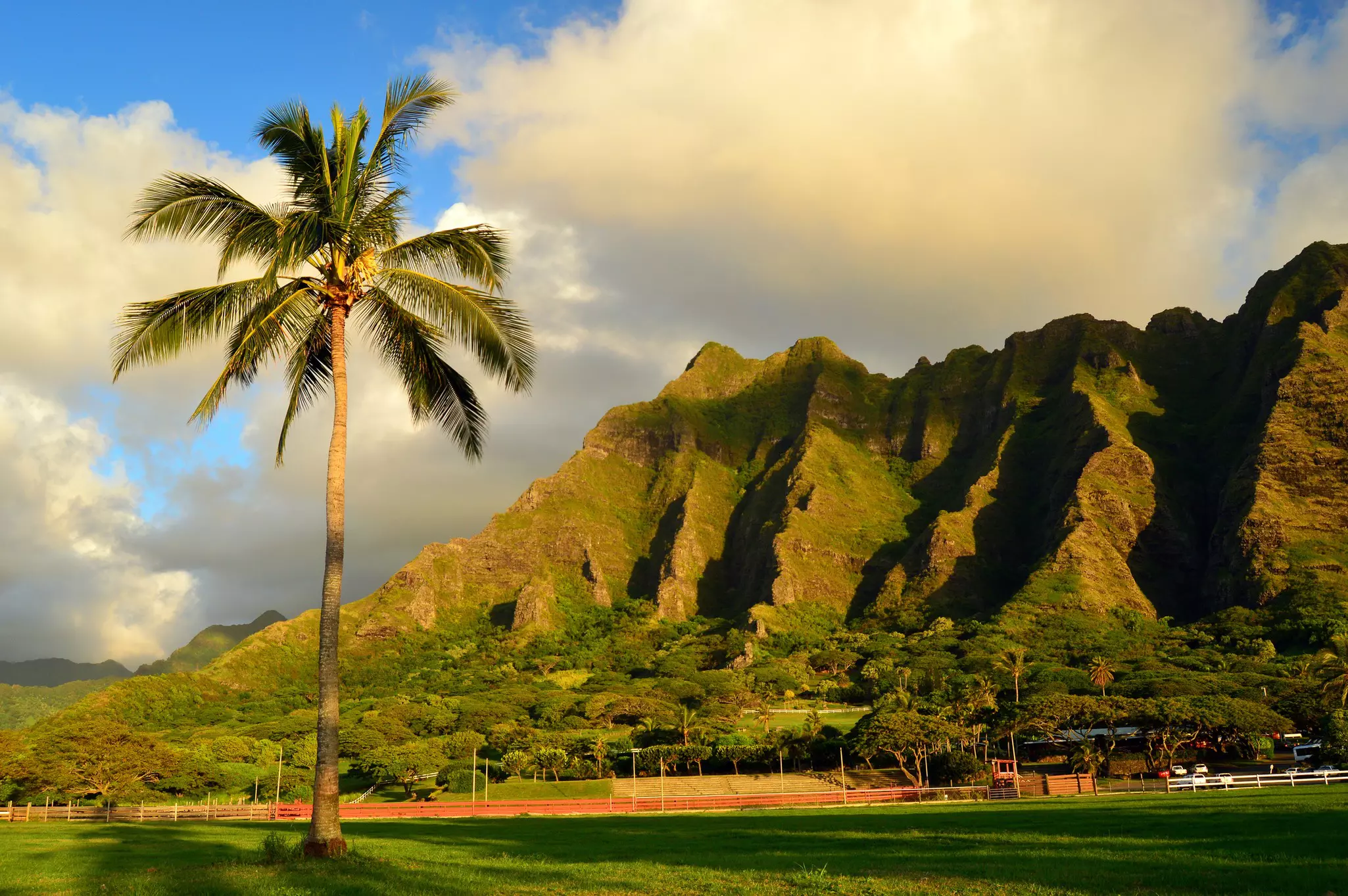 Take a tour at Kualoa Ranch, the filming location for several blockbuster movies © Kirkikis / Getty Images