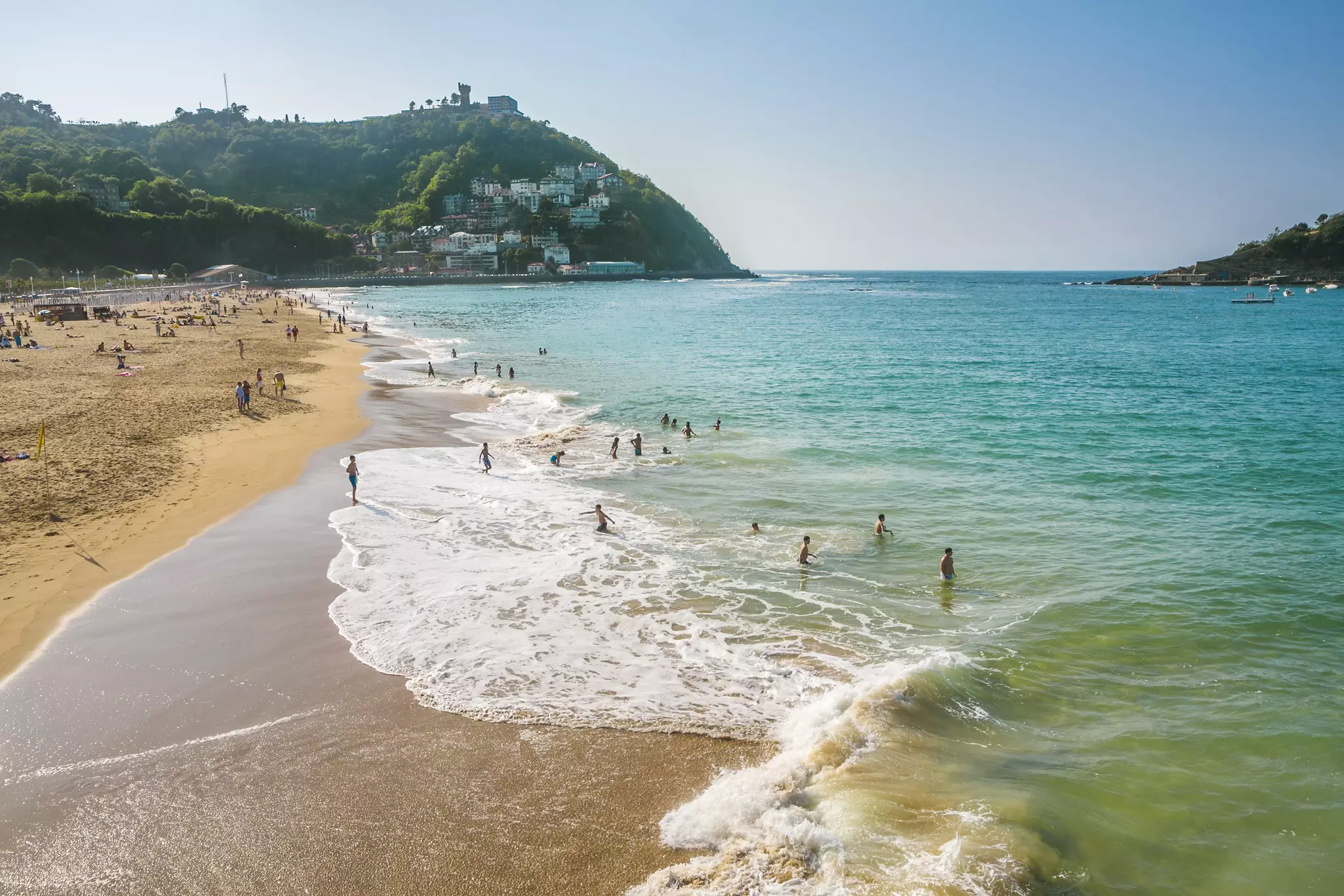 If you prefer the beach, head to San Sebastián... © Gonzalo Azumendi / Getty Images